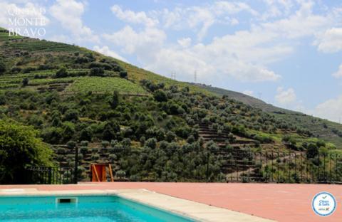 Quinta Do Monte Bravo - Douro - Quarto Duplo Villa Ervedosa do Douro Buitenkant foto